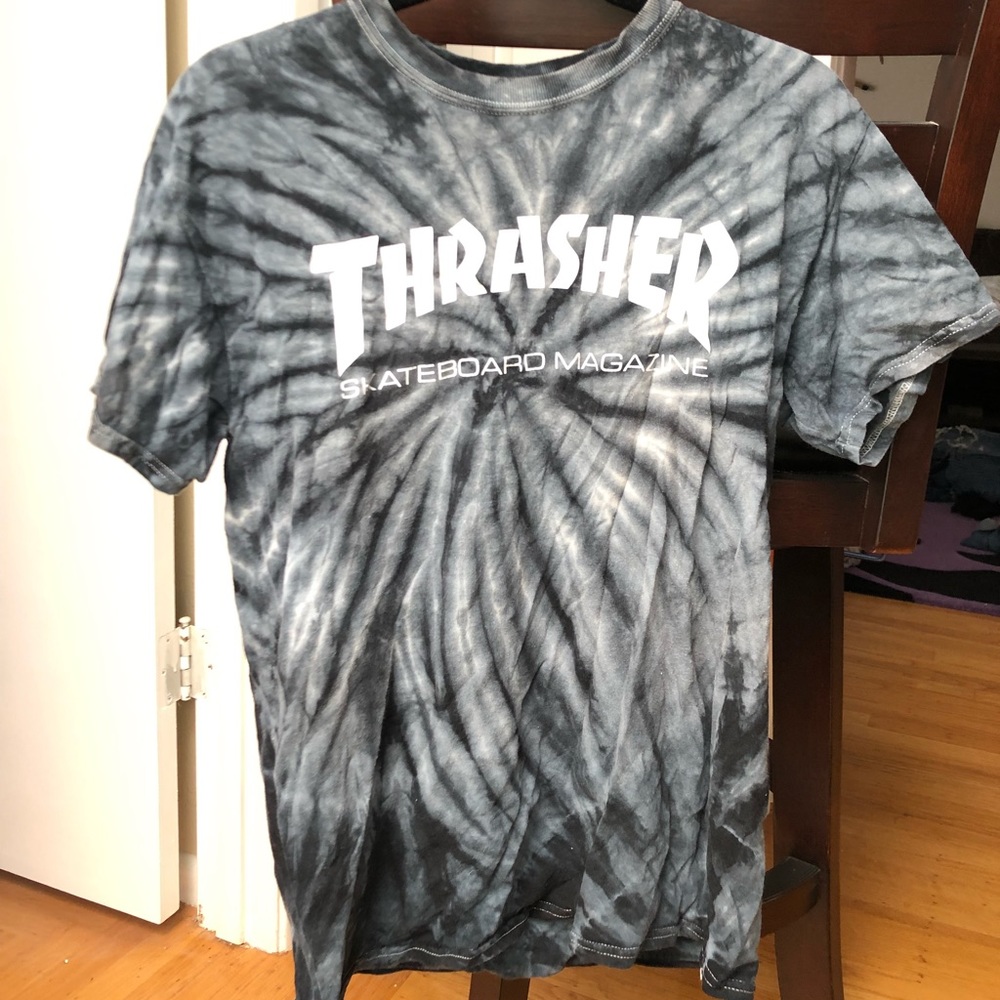 Thrasher t-shirt